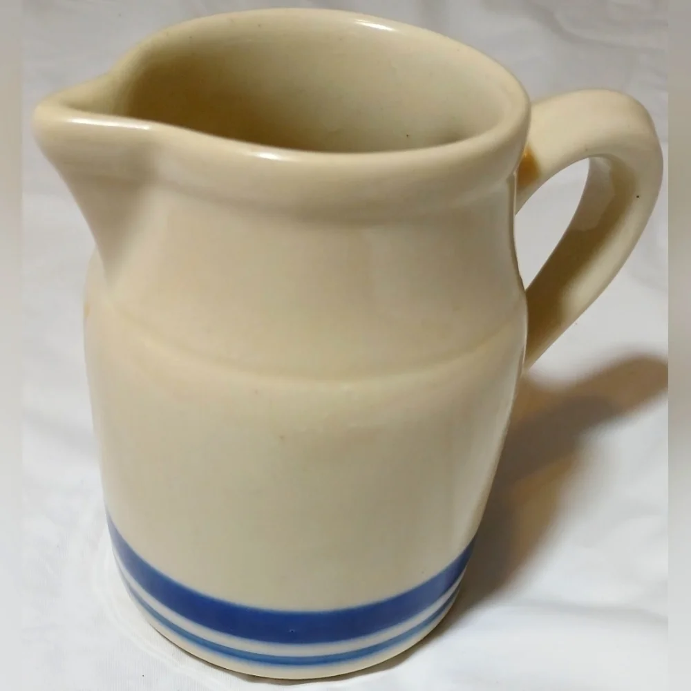 Pfaltzgraff Yorktown Creamer Pitcher